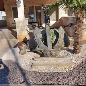 https://villa-ancora.in-istria.net